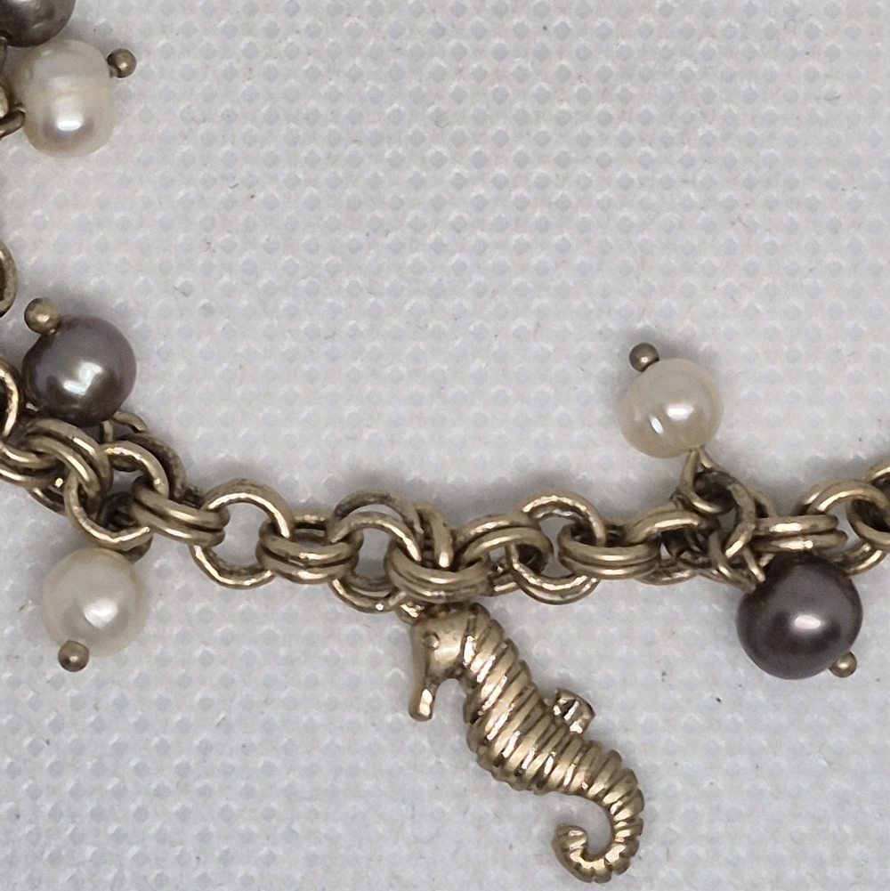 LIA SOPHIA Retired Gold Tone 'Under The Sea' Seashore Charm Bracelet - Picture 4 of 11